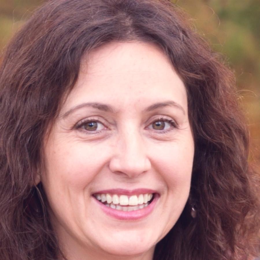 Elara Svendsen, Directora de Estrategia Financiera de Maletores